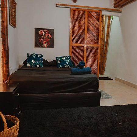 Kasakola Hotel Паломино Екстериор снимка