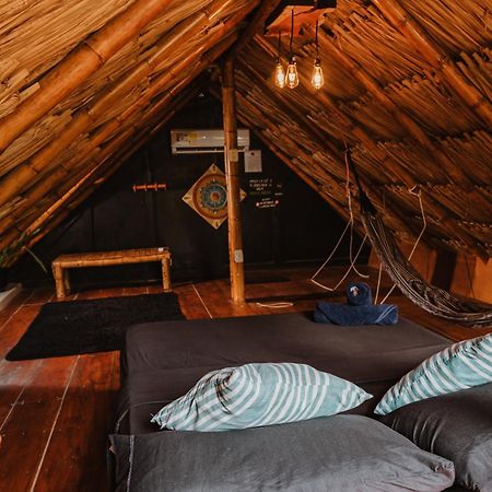 Kasakola Hotel Паломино Екстериор снимка