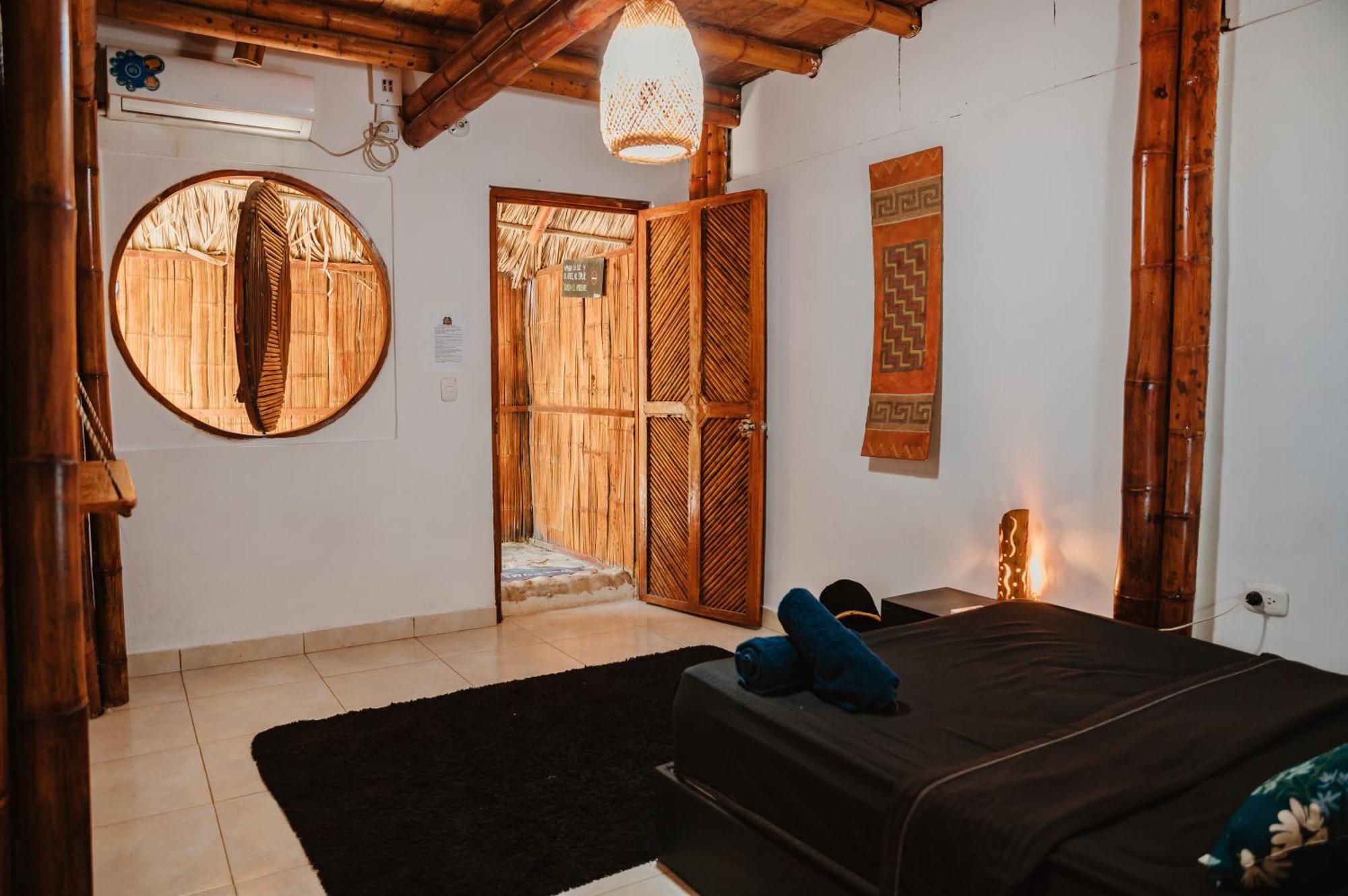 Kasakola Hotel Паломино Екстериор снимка