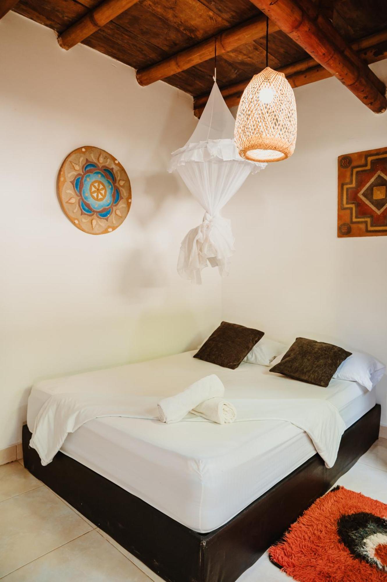 Kasakola Hotel Паломино Екстериор снимка